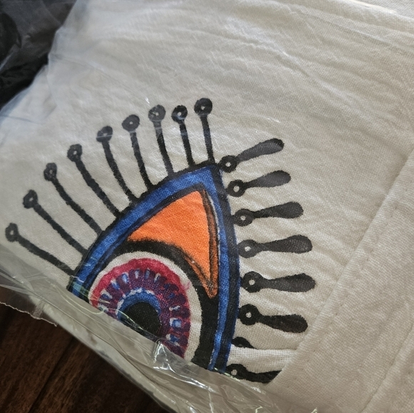 The Elizabeth - 100% Turkish cotton - white with orange eyes - Picture 5 of 5